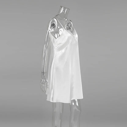 Hiloc Sexy White Spaghetti Strap Short Night Dresses Summer Woven Sleeveless Sleepdress Lace Pullover Ruched Backless Nightgowns