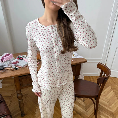 HiLoc Floral Print Sweet Knit Elastic Pajamas 2 Piece Long Sleeve Round Neck Single-Breasted Top Elastic Waist Full Length Pants